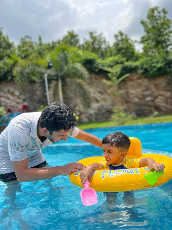 Nilambūr Rockdale Resort מראה חיצוני תמונה